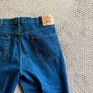 Men’s Levi’s 550 denim jeans relaxed fit